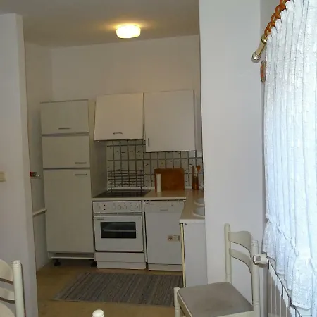 Lilly Apartment Kozino